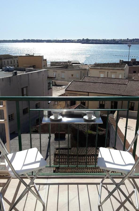 דירות סירקוזה City Center Sea View Ortigia מראה חיצוני תמונה